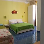 Διαμέρισμα Centro Storico Flat 8 Min From Port Λίπαρι