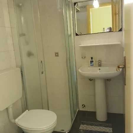Centro Storico Flat 7 Min From Port Appartement Lipari (Isola Lipari)