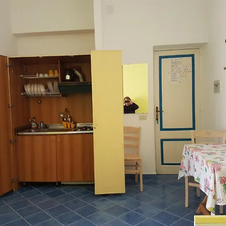Centro Storico Flat 7 Min From Port Appartamento