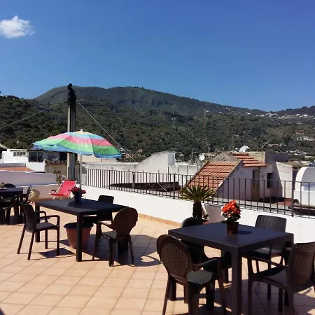 Centro Storico Flat 7 Min From Port Apartment