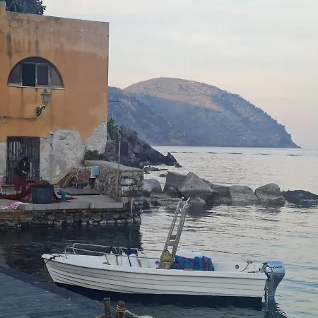 Apartment Centro Storico Flat 7 Min From Port