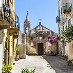 Centro Storico Flat 8 Min From Port