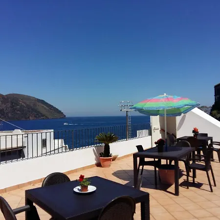 Centro Storico Flat 7 Min From Port Apartment *