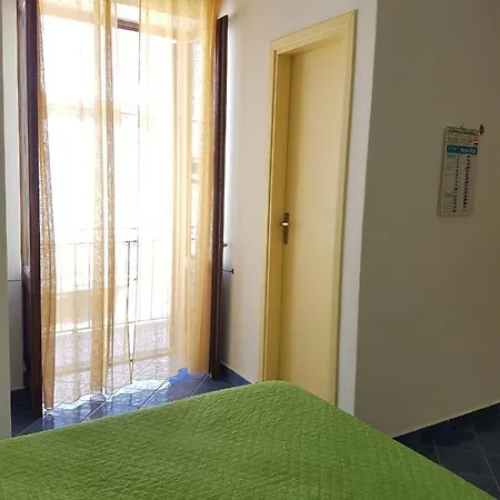 Apartmán Centro Storico Flat 7 Min From Port *