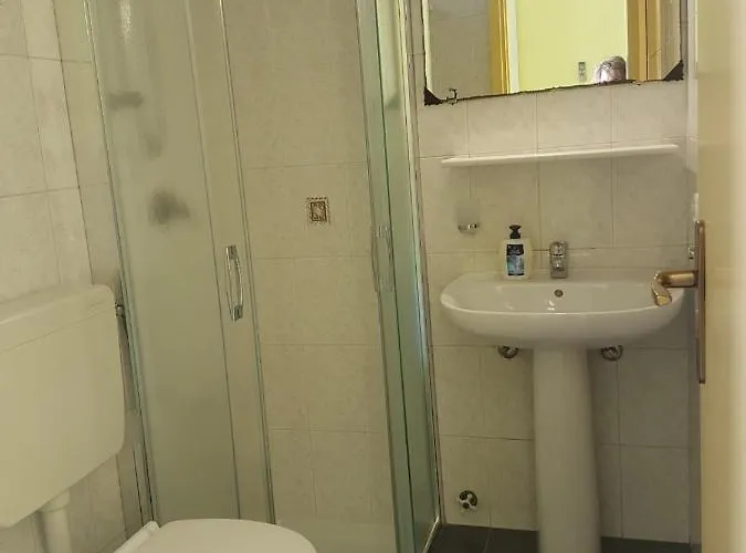 Centro Storico Flat 7 Min From Port Apartment Lipari (Isola Lipari)